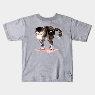 Cat stretching Kids T-Shirt